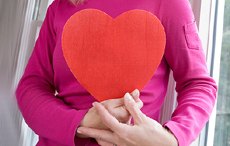 Frauen und Herzinfarkt  - Mit dem Alter steigt das Risiko